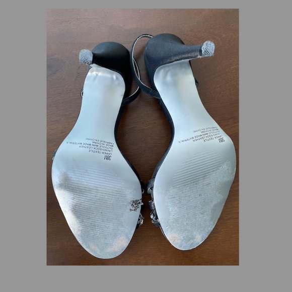 Black & Silver rhinestone evening shoe, size 8 - Picture 2 of 2